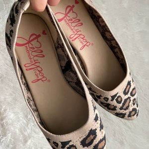 Leopard Pointed Knit Flats